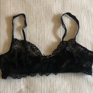 Hanky panky black bralette size M